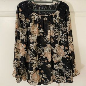 Roz and Ali floral blouse